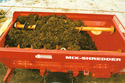 Quiet action screw shredder